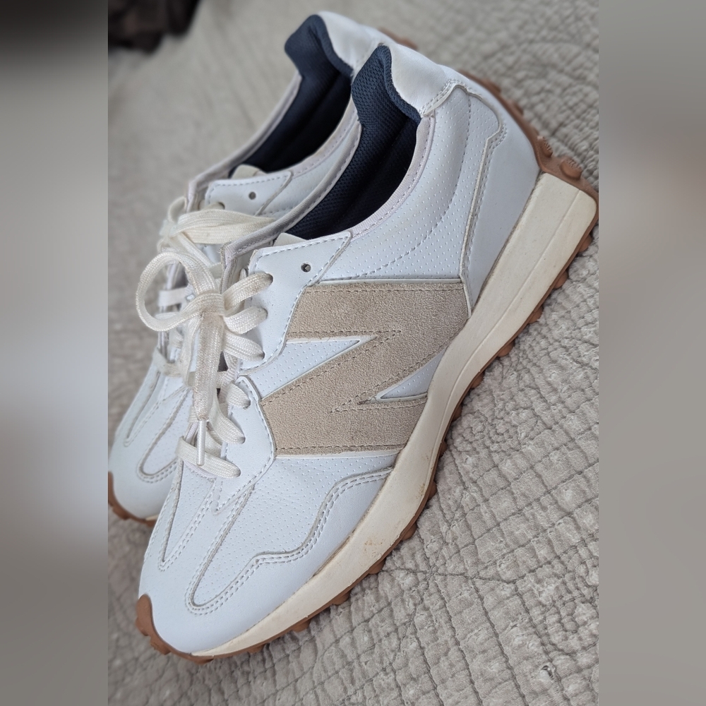New Balance CALIA Women’s 327 Golf Shoes size 8.5